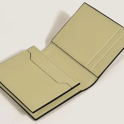 Card Holder 4cc in Extreme Leather