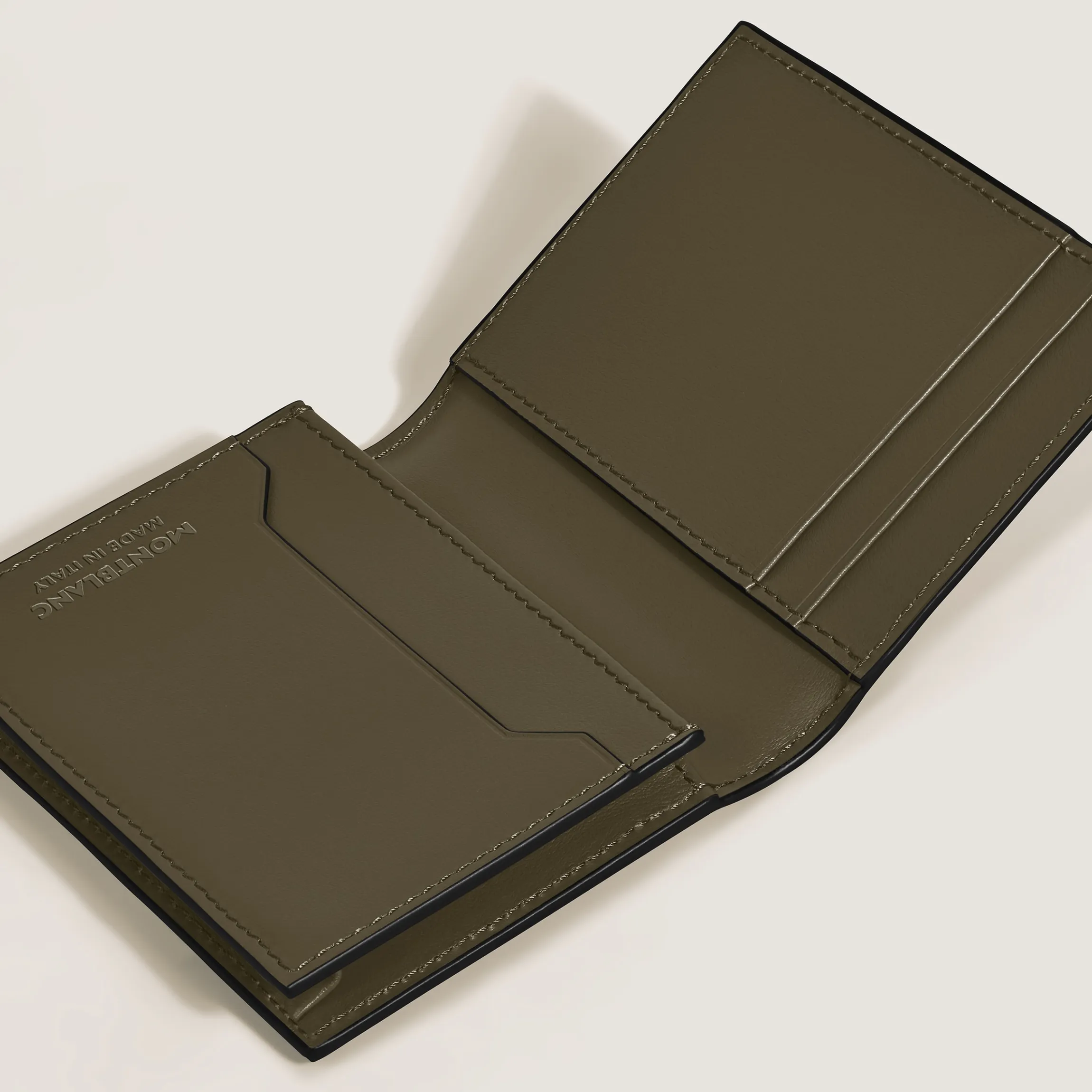 Card Holder 4cc in Extreme Leather