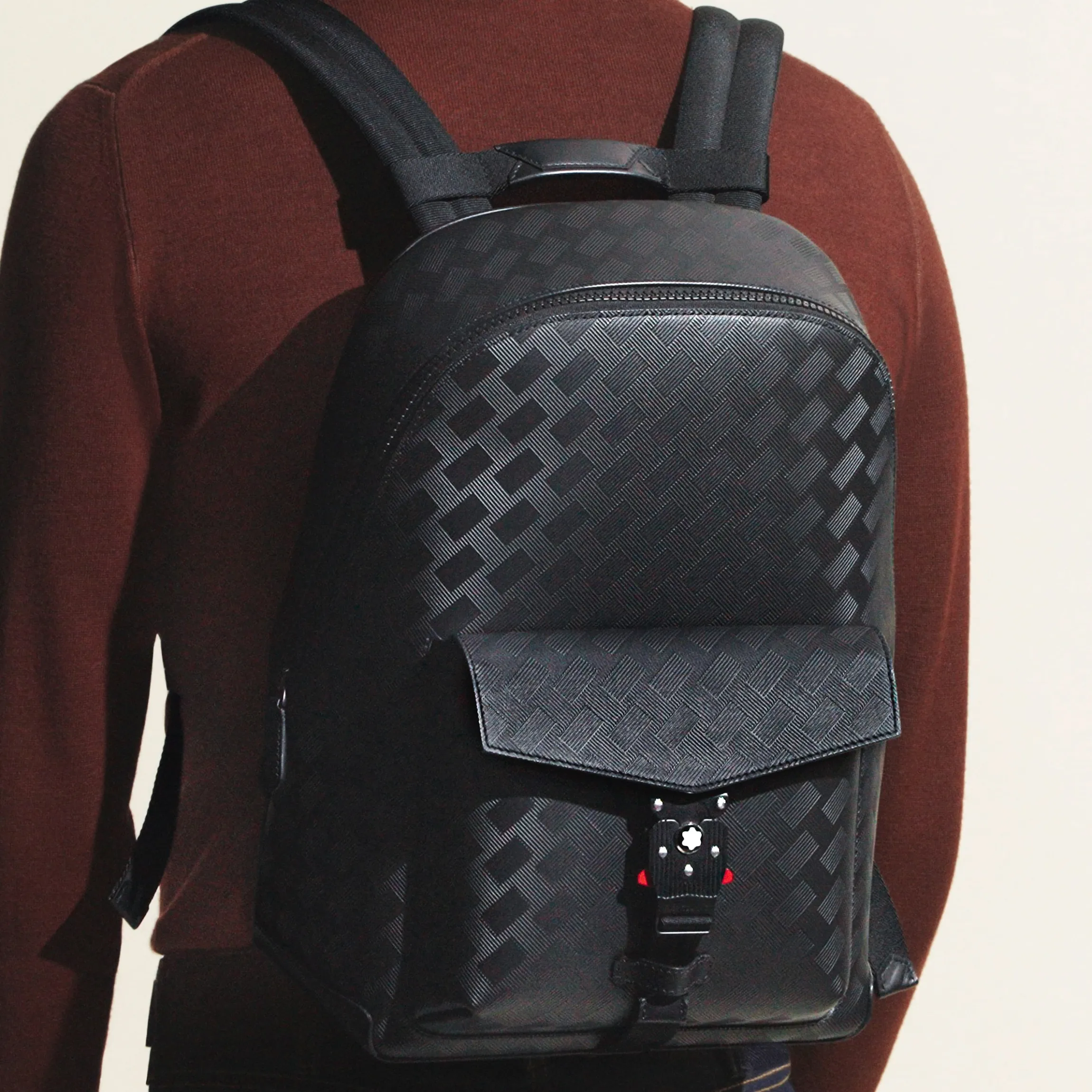 Extreme 3.0 backpack with M LOCK 4810 buckle