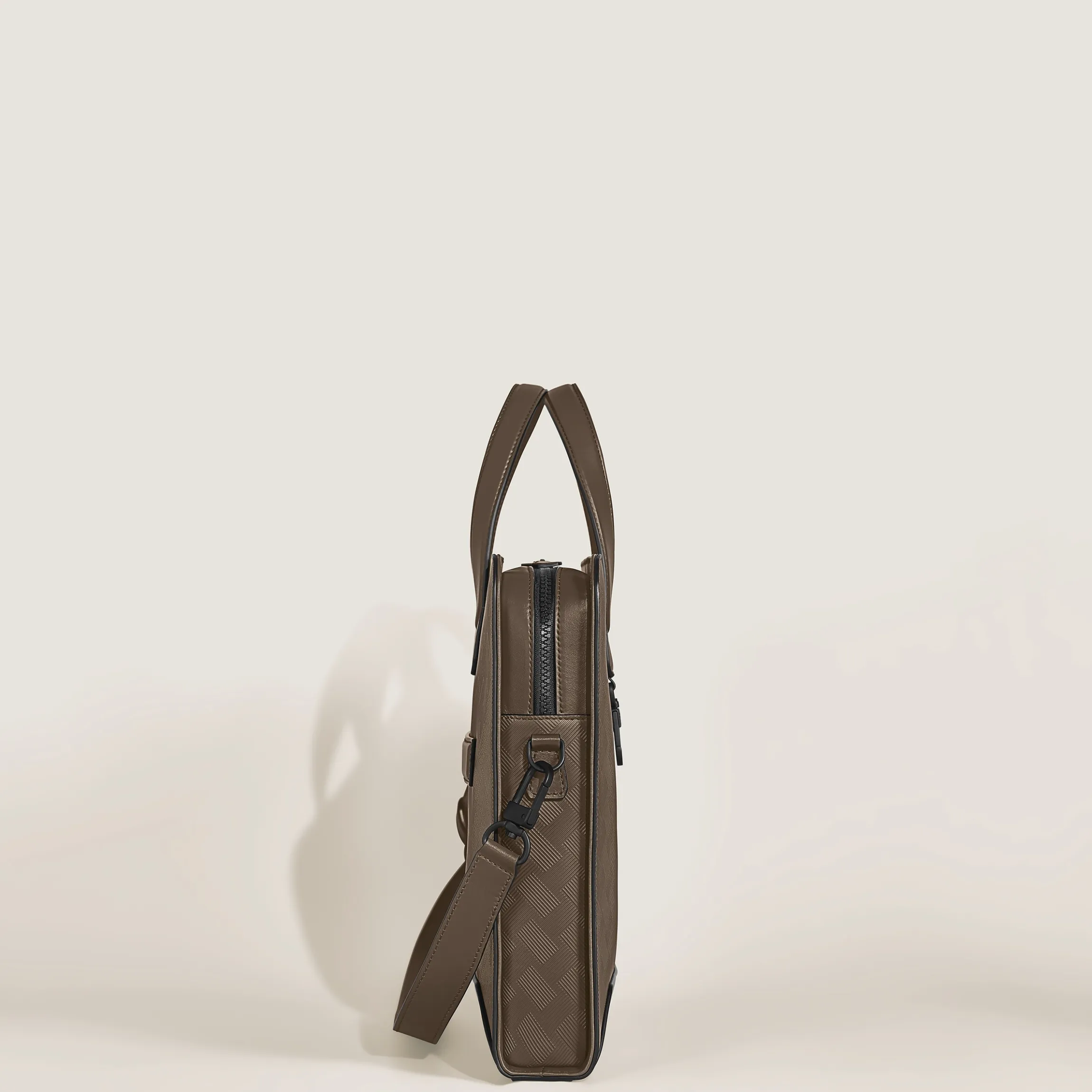 Extreme 3.0 thin document case