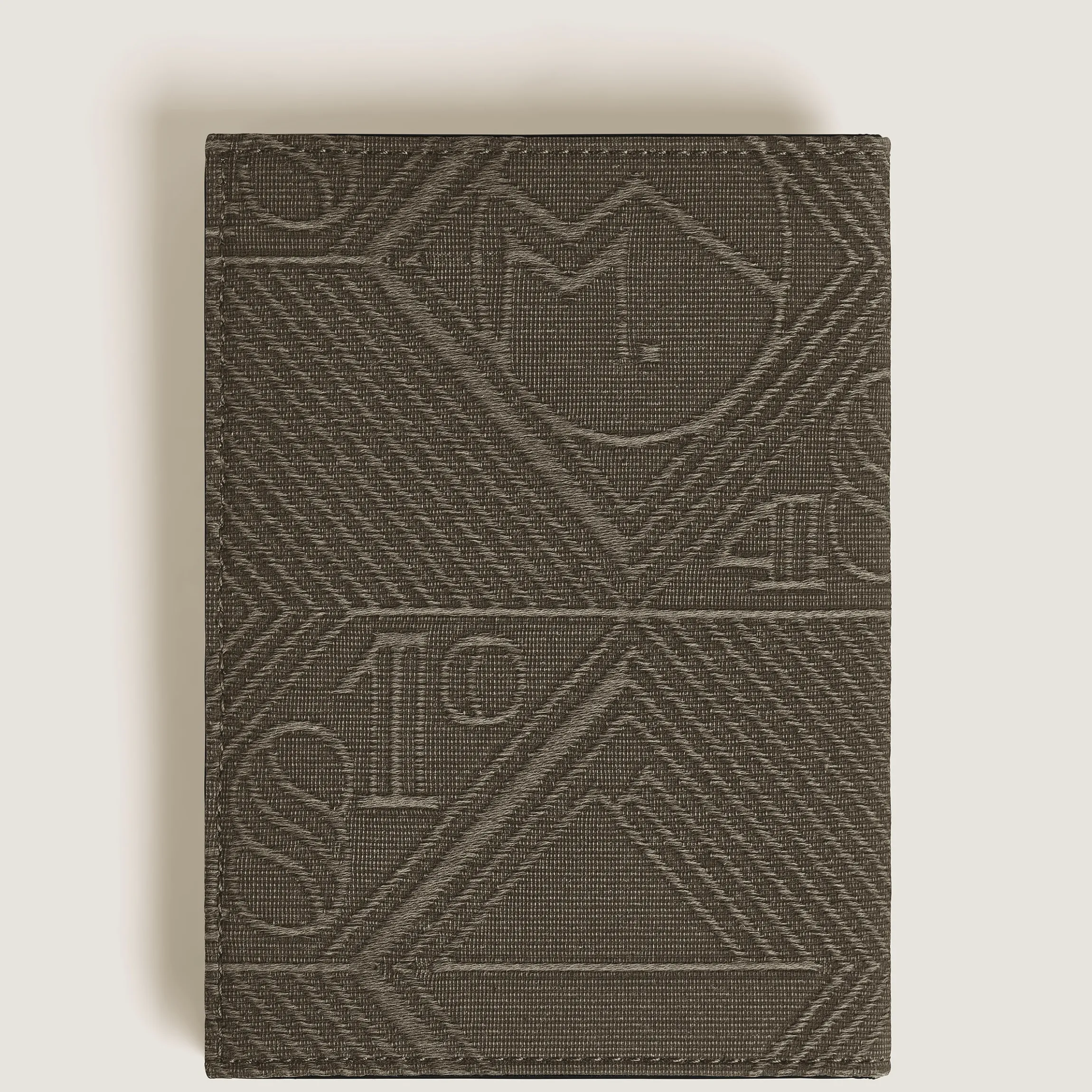 4810 jacquard passport holder