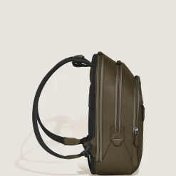 Medium Backpack with 3 Compartments in Sartorial Leather