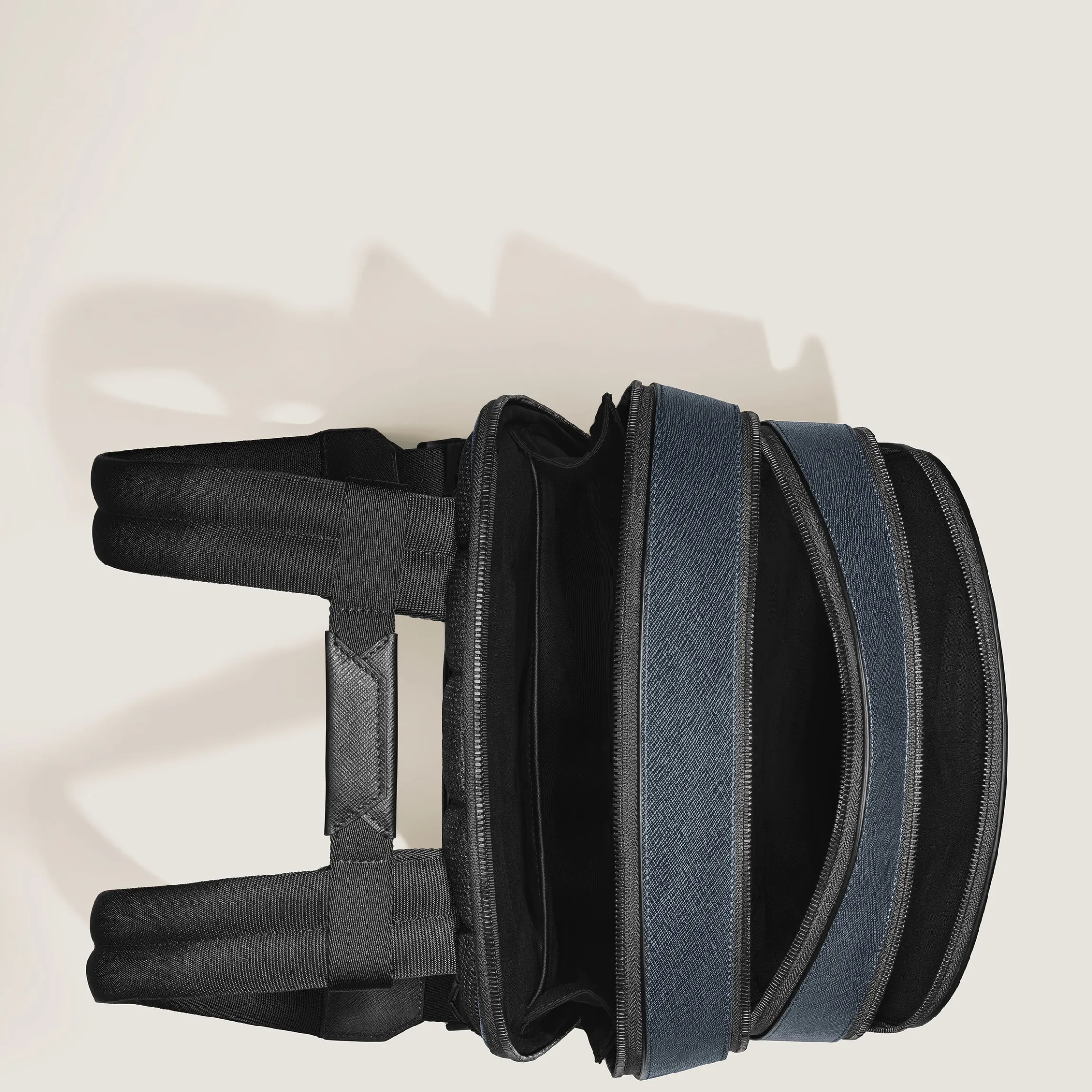 Medium Backpack with 3 Compartments in Sartorial Leather