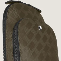 Medium On-Body Bag in Extreme Leather