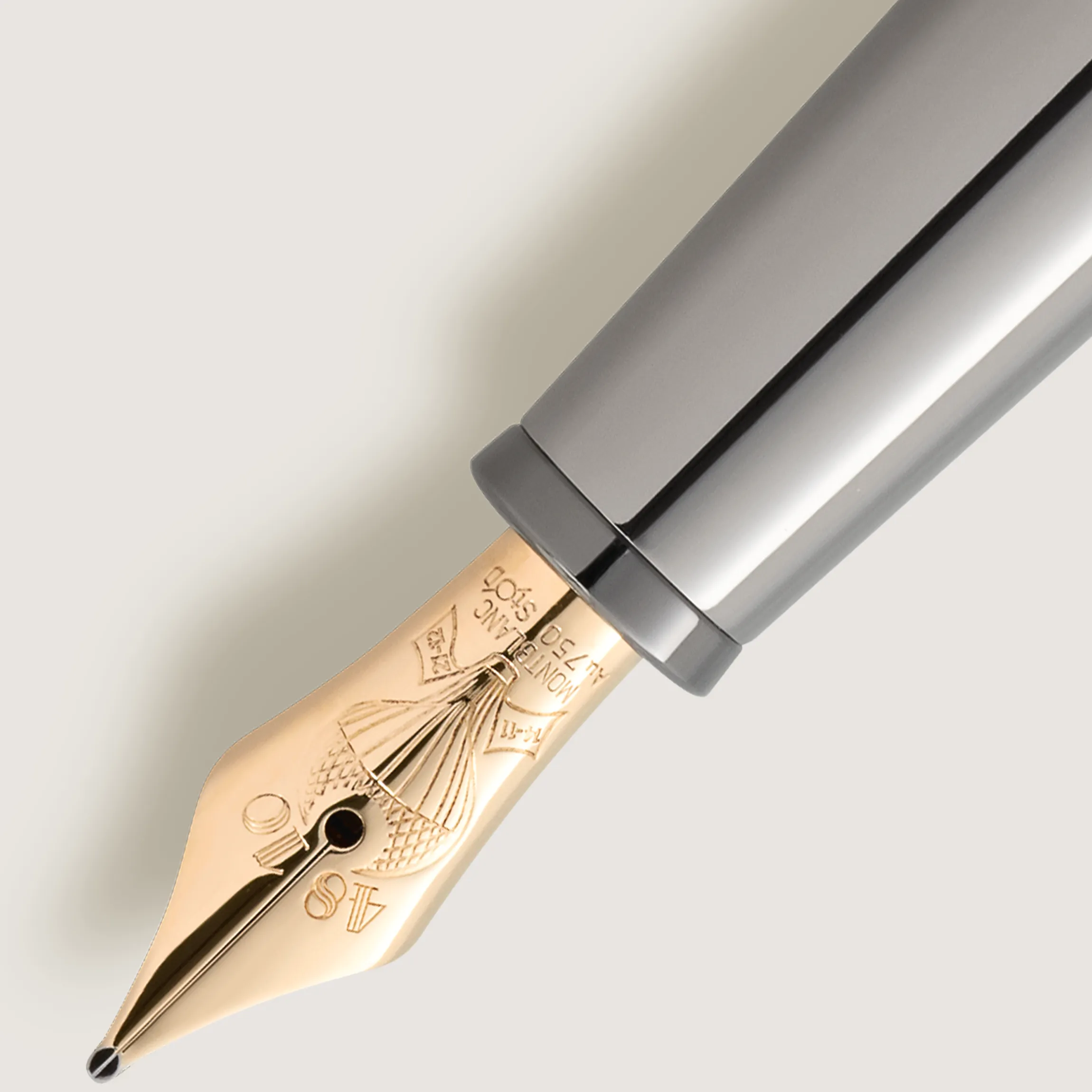 Meisterstück Around the World in 80 Days Doué Fountain Pen