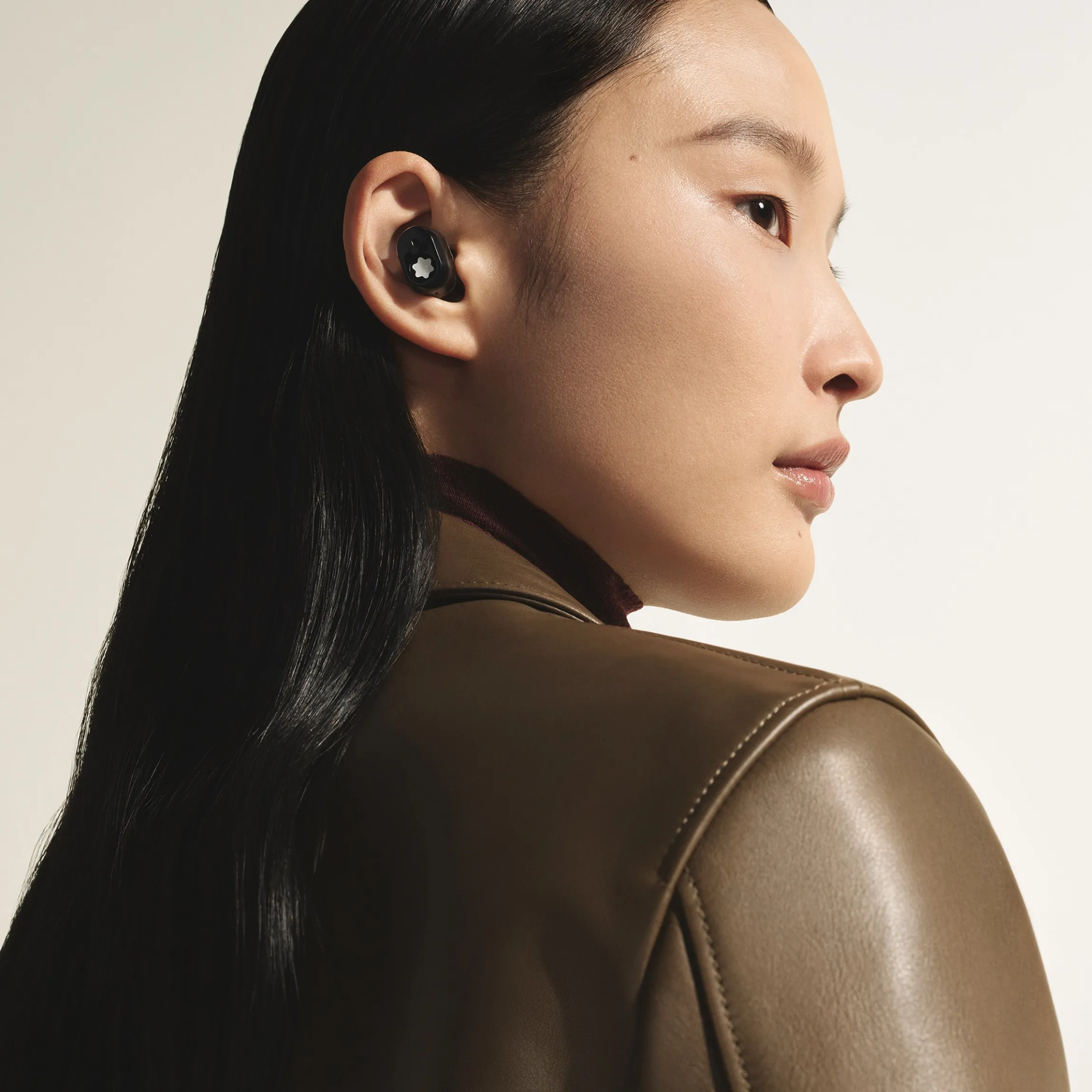 Montblanc MTB 03 In-Ear Headphones
