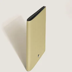Passport Holder in Extreme Leather