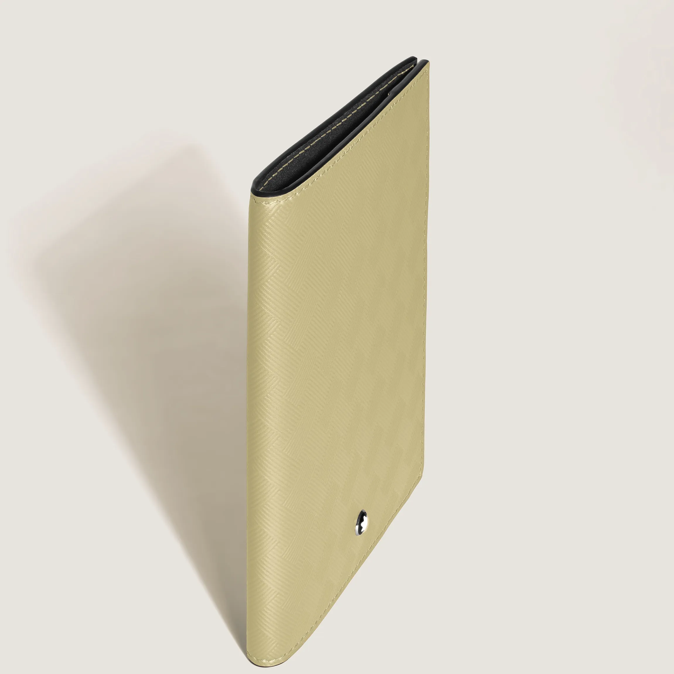 Passport Holder in Extreme Leather
