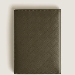 Passport Holder in Extreme Leather