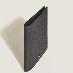 Passport Holder in Grain Leather