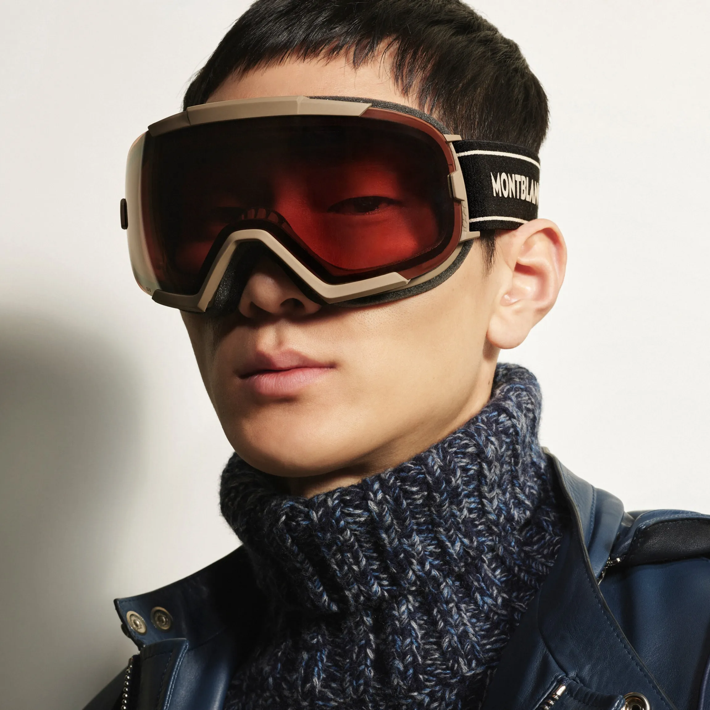 Rectangular Ski Mask with Beige Injected Frame