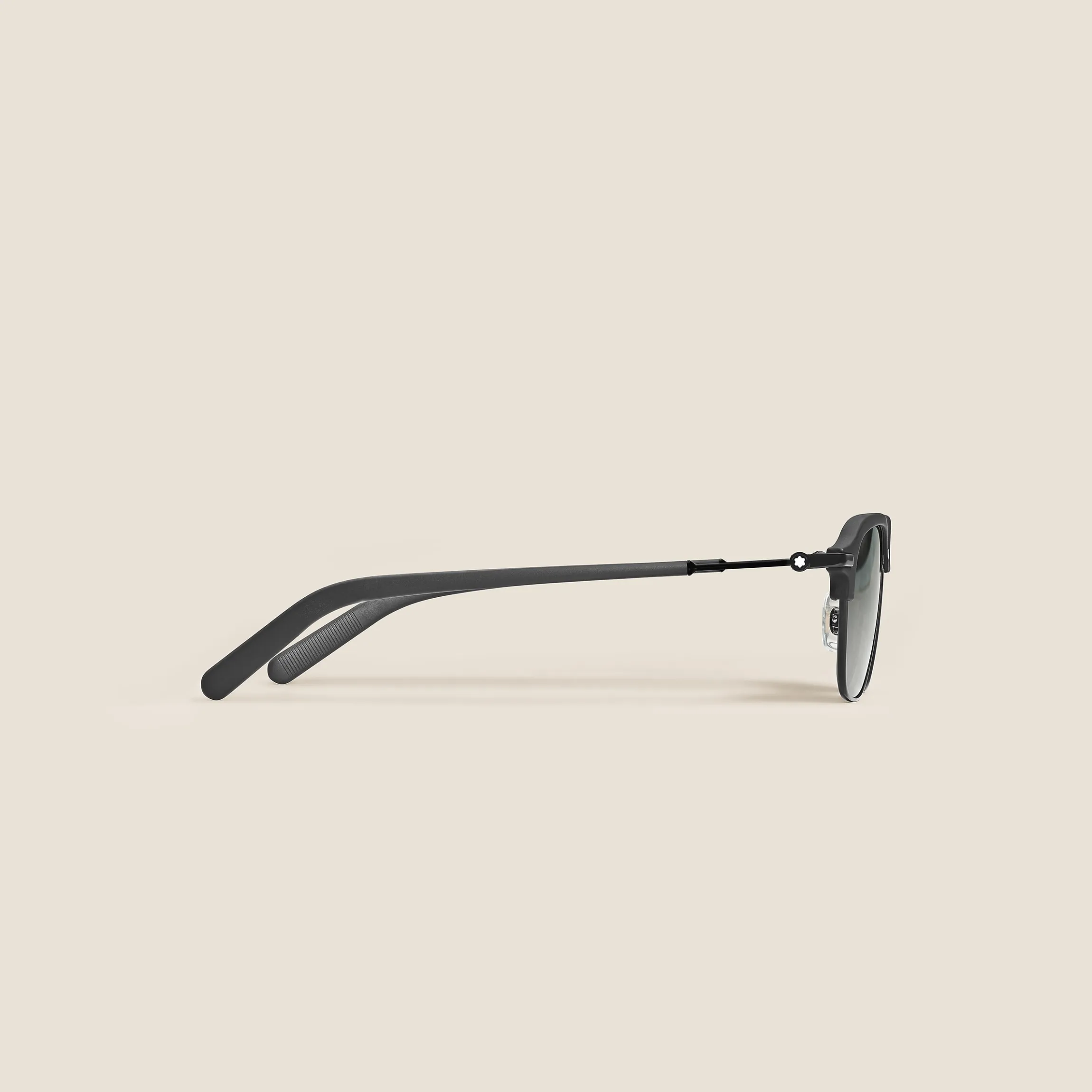 Rectangular Sunglasses with Black Metal Frame
