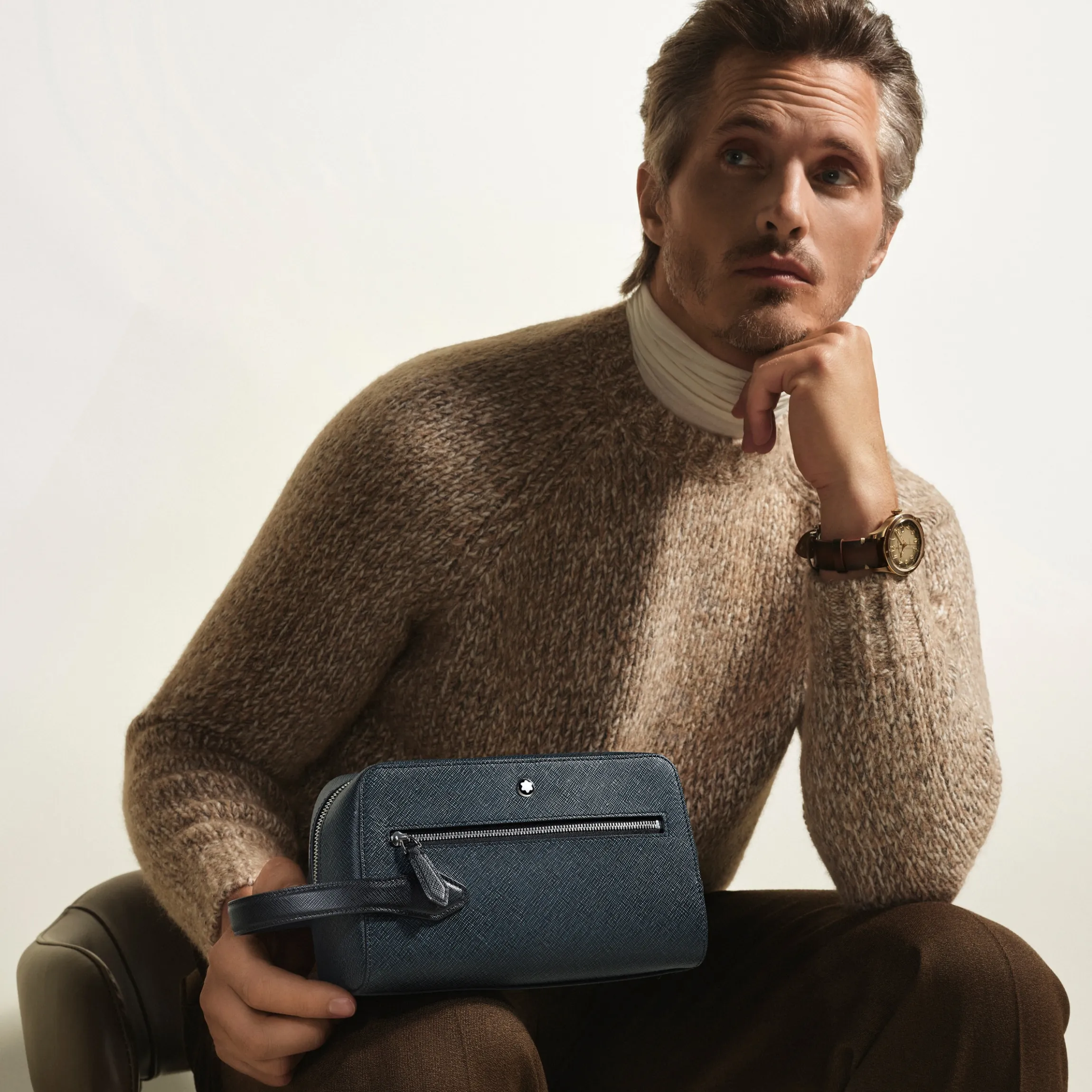 Sartorial clutch