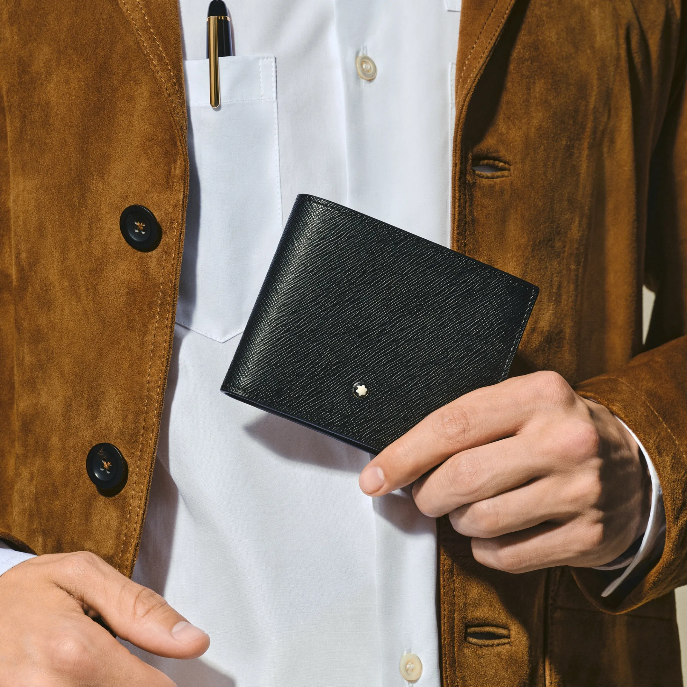 Sartorial wallet 6cc