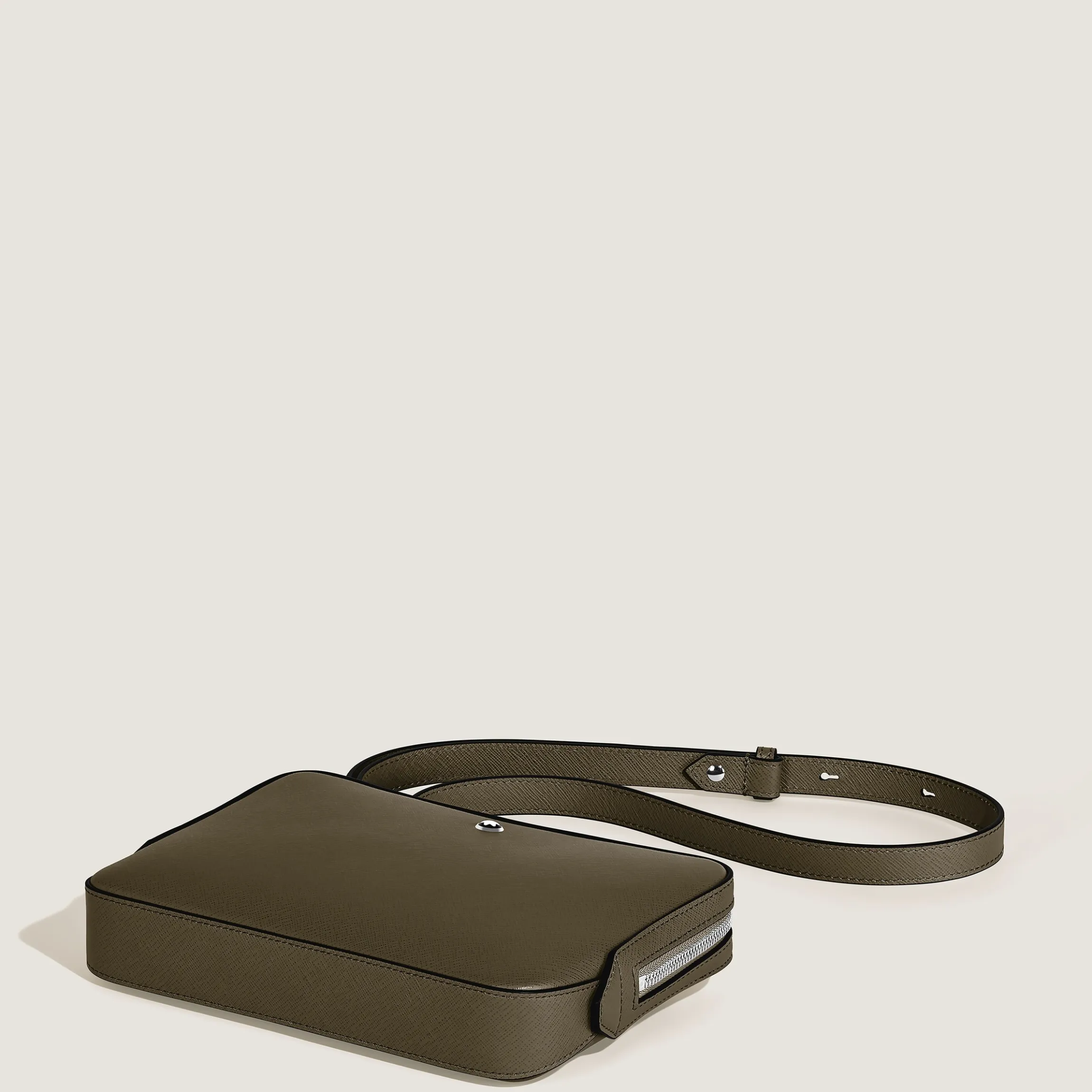 Small Crossbody Bag in Sartorial Leather