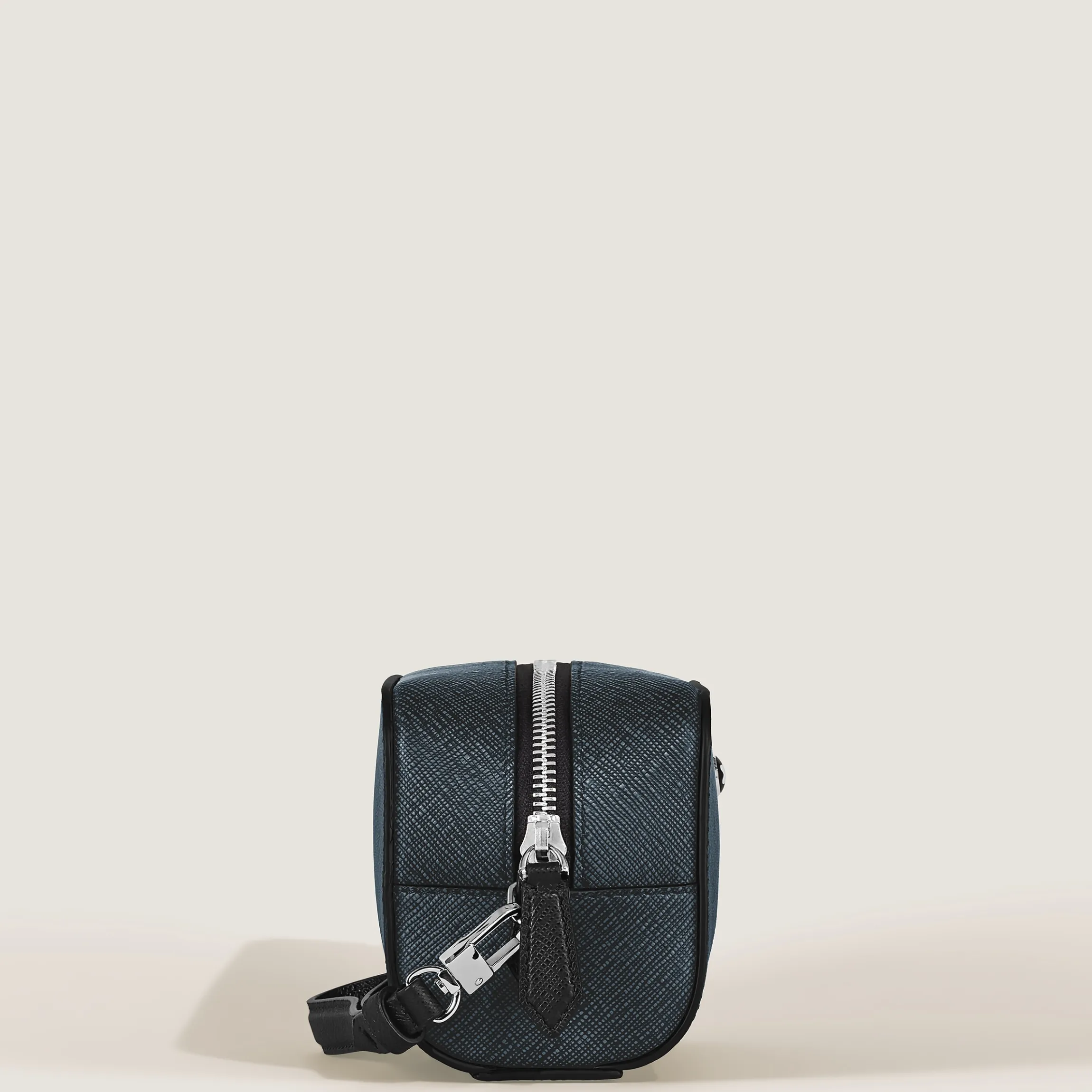 Small Toiletry Clutch in Sartorial Leather