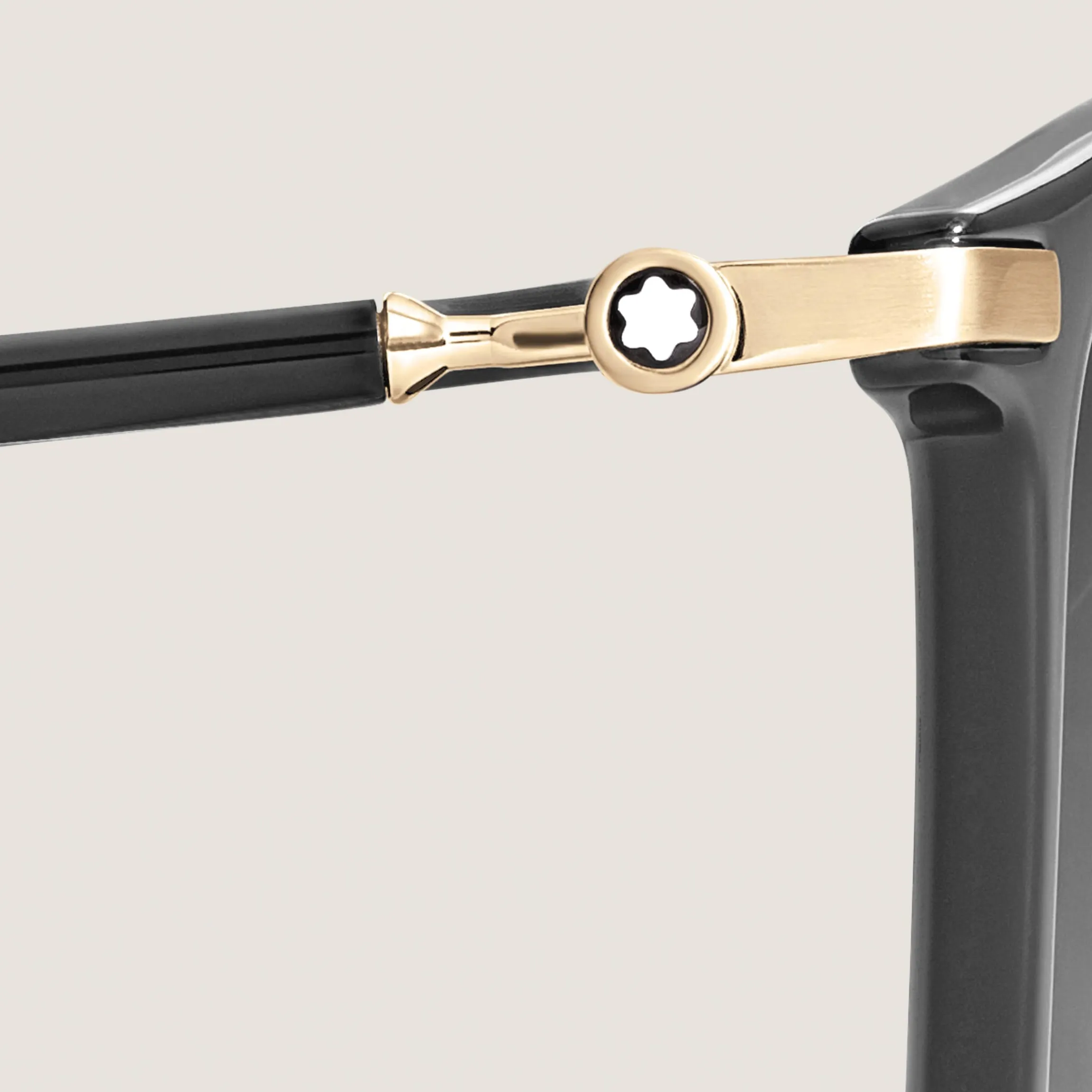 Squared Sunglasses with Black Acetate Frame