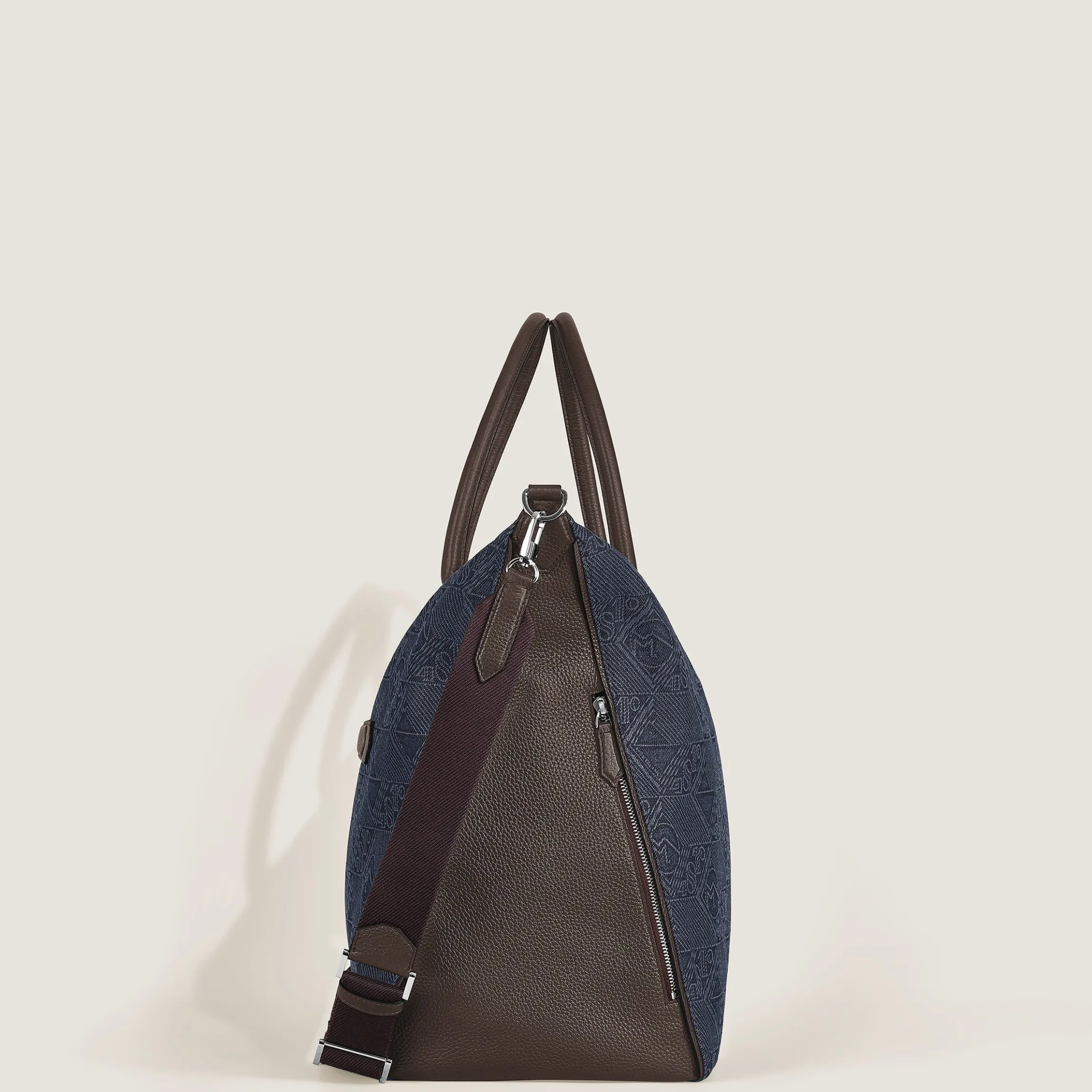 Weekender Bag 43 in 4810 Denim