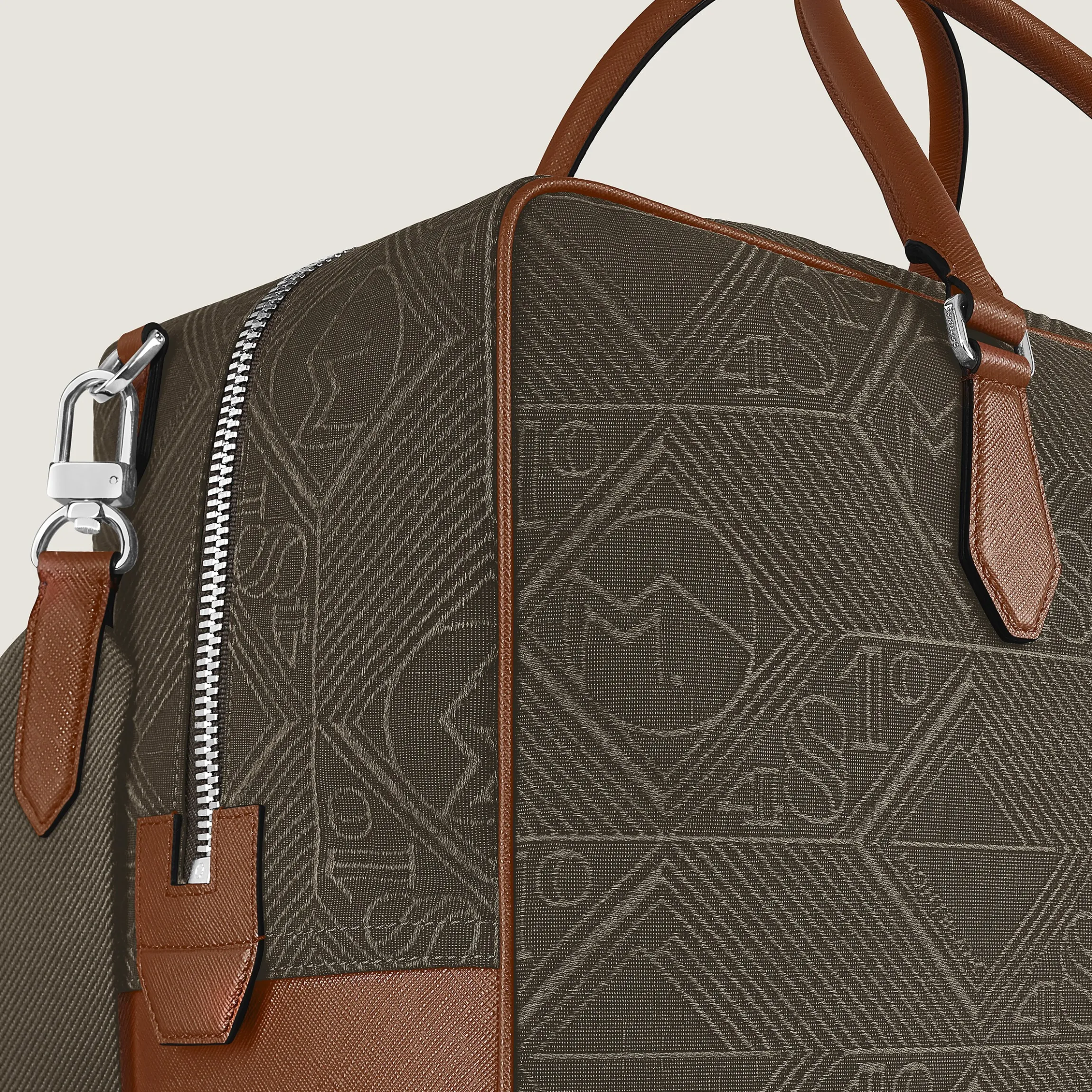 Weekender Bag 45 in 4810 Jacquard