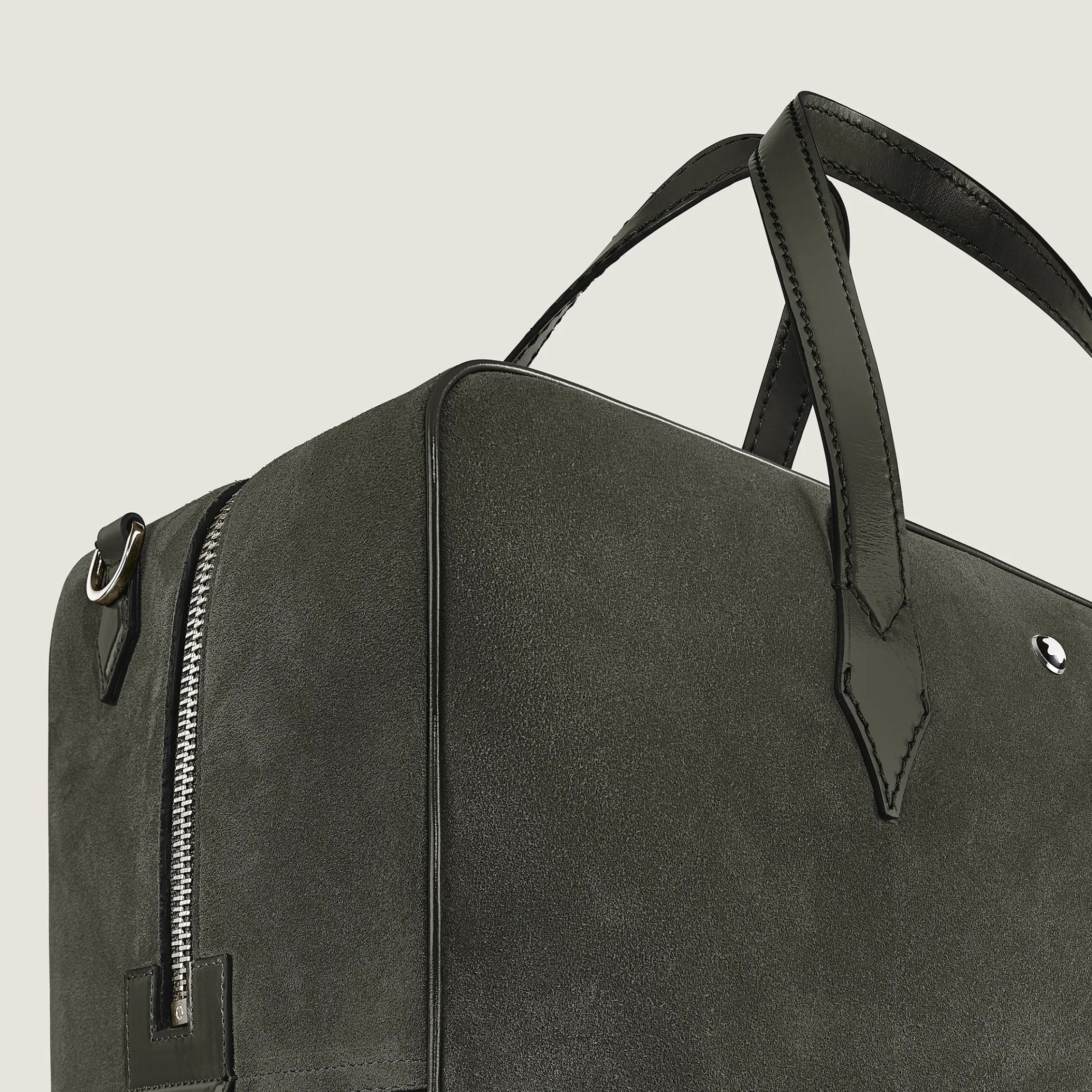 Weekender Bag 45 in Suede Leather