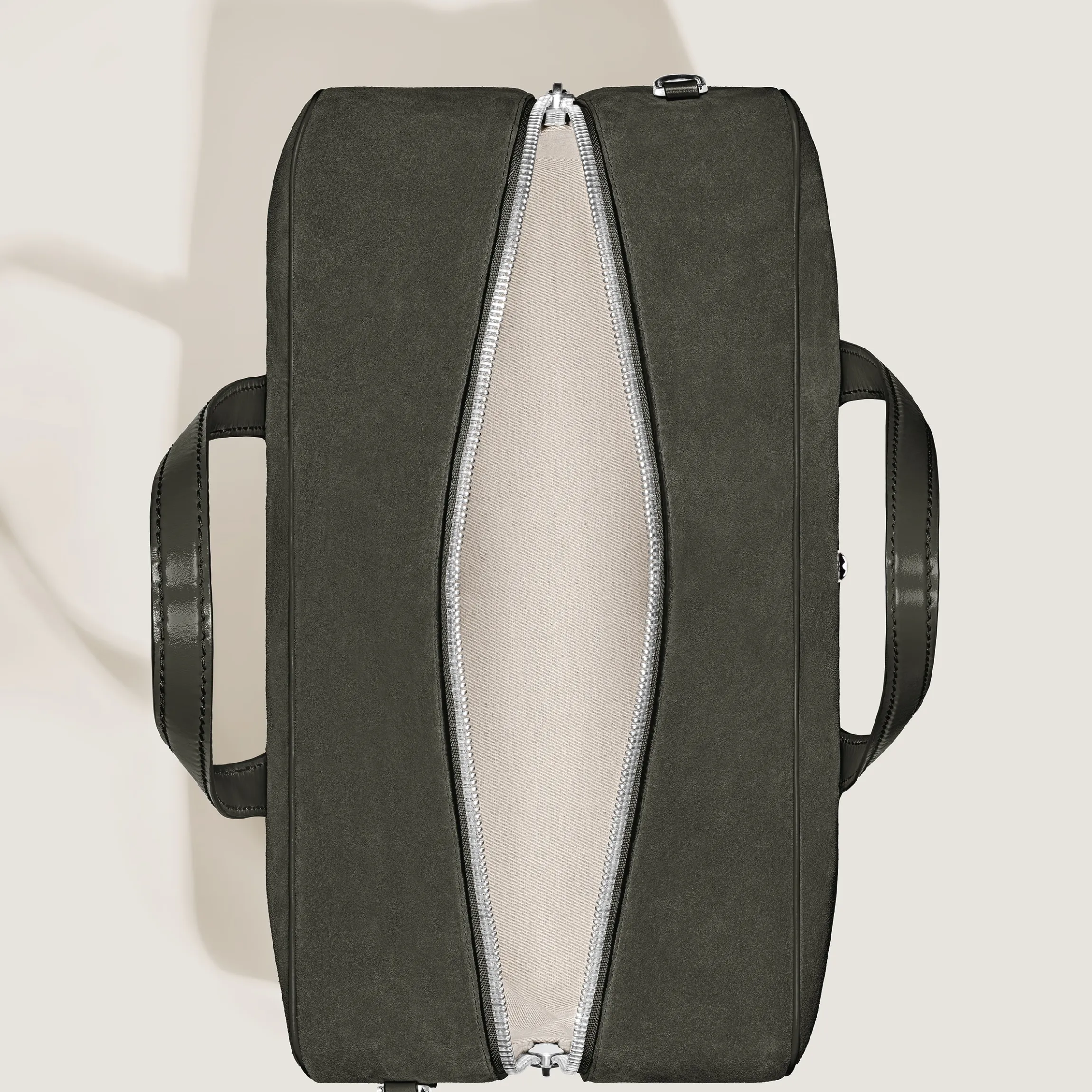 Weekender Bag 45 in Suede Leather